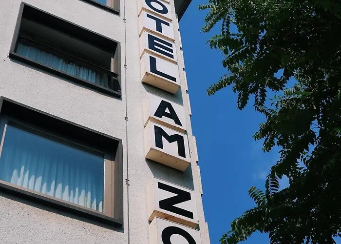 Am Zoo Hotel 3*