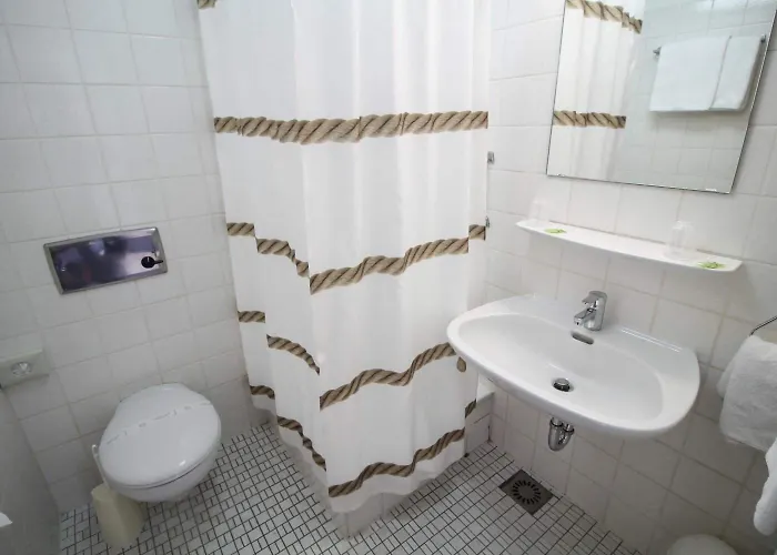 Am Zoo Hotel 3*